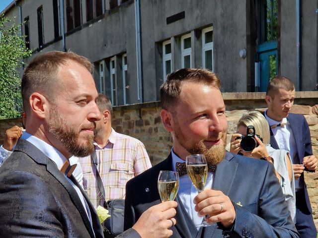 Le mariage de Sylain et Jonathan à Niderviller, Moselle 35