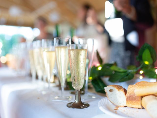 Le mariage de Alexis et Elodie à Sainte-Marie-aux-Anglais, Calvados 2