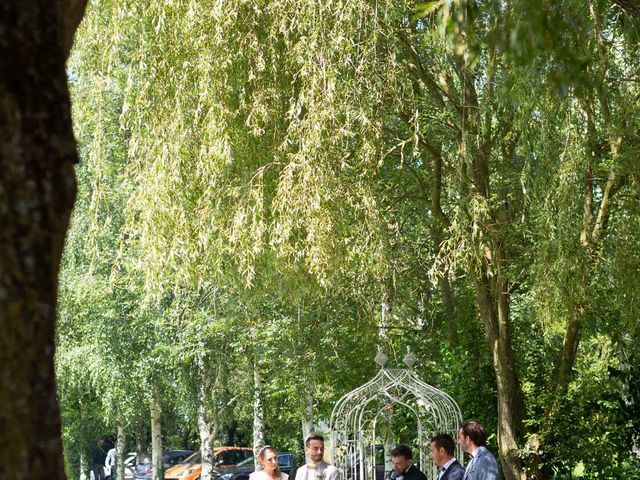Le mariage de Alexis et Elodie à Sainte-Marie-aux-Anglais, Calvados 32