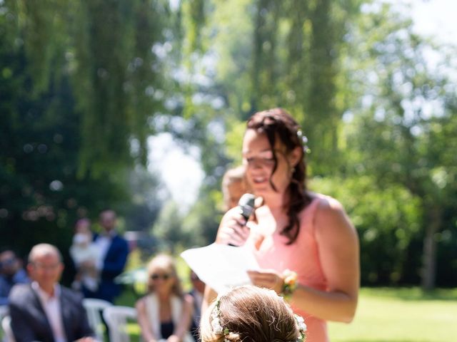 Le mariage de Alexis et Elodie à Sainte-Marie-aux-Anglais, Calvados 33