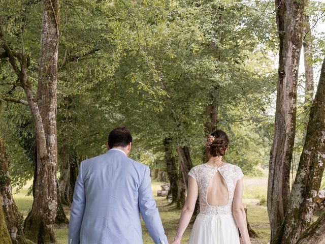 Le mariage de Théau et Coline à Oradour-sur-Glane, Haute-Vienne 5