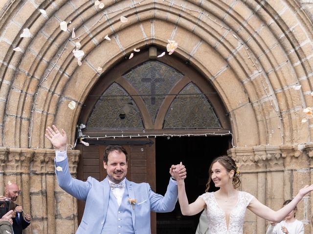 Le mariage de Théau et Coline à Oradour-sur-Glane, Haute-Vienne 8