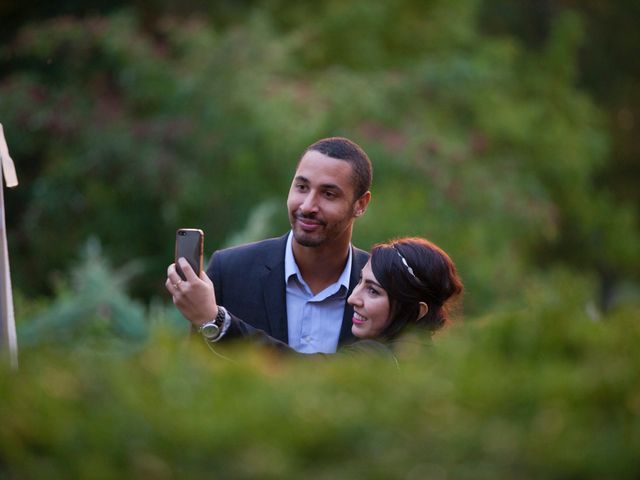 Le mariage de Joseph et Amandine à Jaillans, Drôme 32