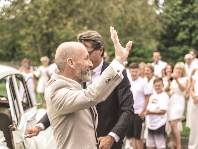 Le mariage de Cédric et Bastien à Ouézy, Calvados 5