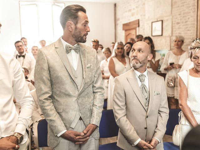 Le mariage de Cédric et Bastien à Ouézy, Calvados 10