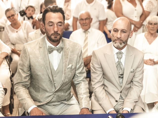 Le mariage de Cédric et Bastien à Ouézy, Calvados 22