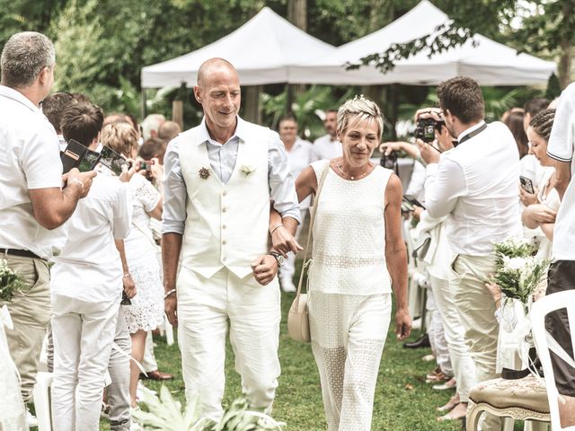 Le mariage de Cédric et Bastien à Ouézy, Calvados 49