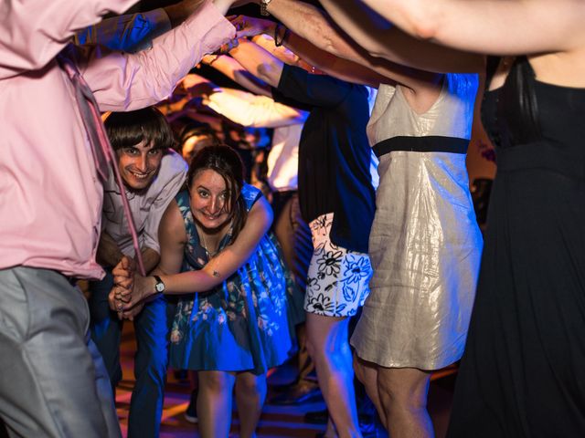 Le mariage de Thomas et Julie à Saint-Jorioz, Haute-Savoie 40