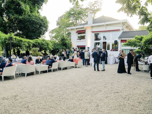 Le mariage de Farid et Lydia à Paris, Paris 81