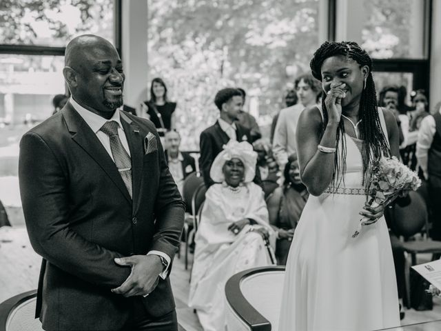 Le mariage de Fatoumata et Patrick à Saint-Ouen-l&apos;Aumône, Val-d&apos;Oise 10