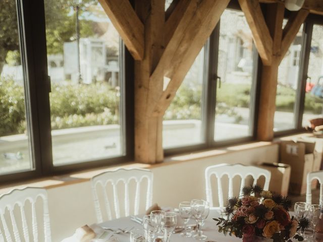 Le mariage de Julien et Amandine à Sully, Oise 5