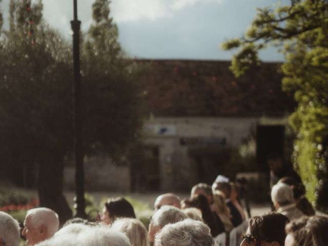 Le mariage de Julien et Amandine à Sully, Oise 7