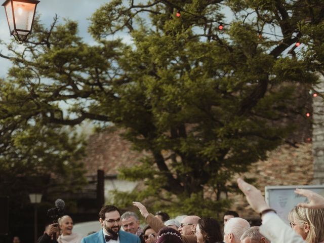 Le mariage de Julien et Amandine à Sully, Oise 10