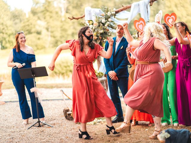 Le mariage de Raphael et Elsa à Roanne, Loire 24