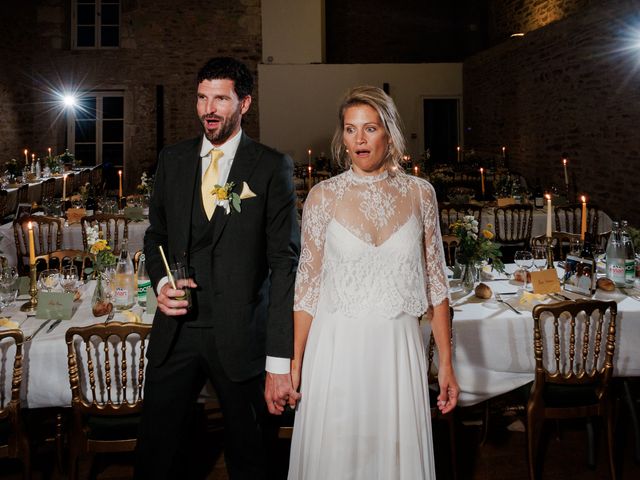 Le mariage de Charles et Julie à Pierreclos, Saône et Loire 33