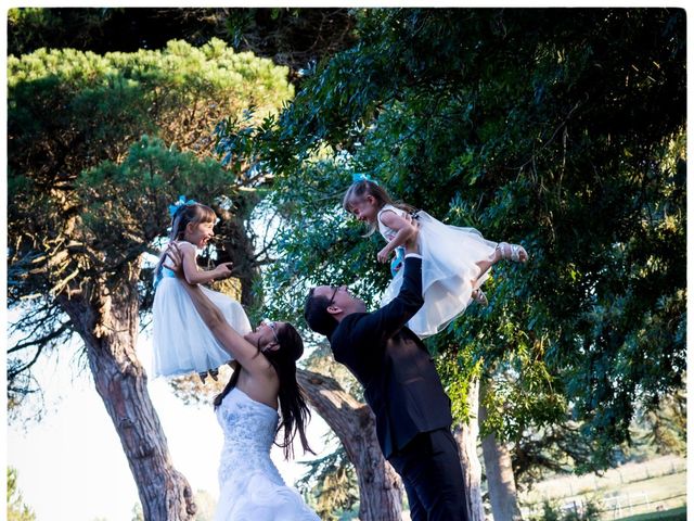 Le mariage de Adrien et Coralie à Toulouse, Haute-Garonne 3