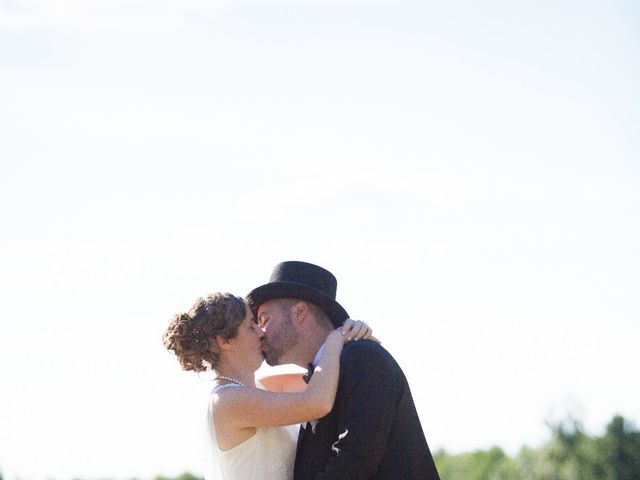 Le mariage de Nicolas et Céline à Connerré, Sarthe 12