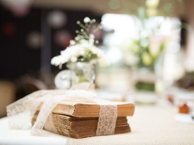 Le mariage de Nicolas et Céline à Connerré, Sarthe 18