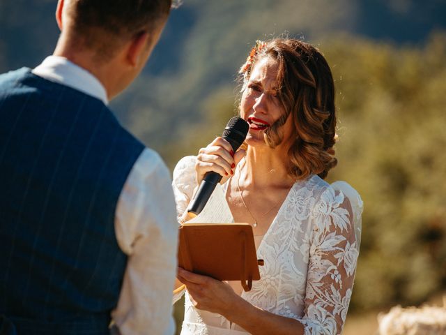 Le mariage de Julien et Vanessa à Seix, Ariège 1