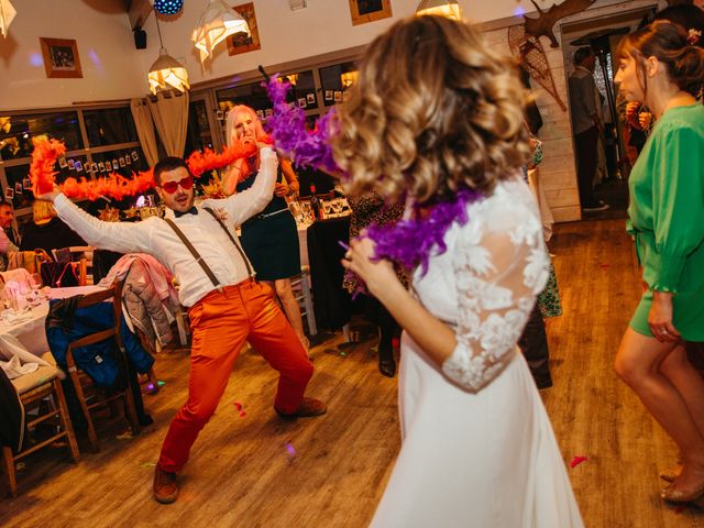 Le mariage de Julien et Vanessa à Seix, Ariège 44