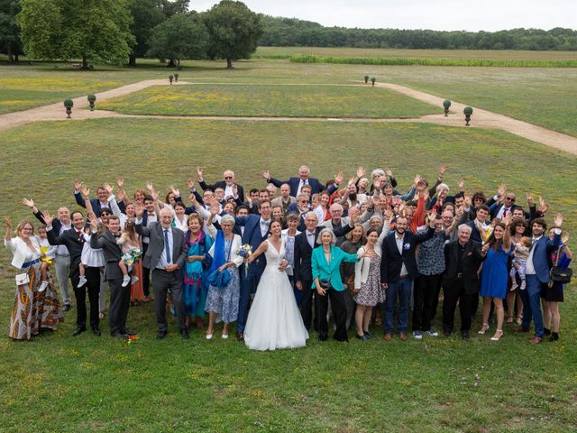 Le mariage de Romain et Elodie à Lagord, Charente Maritime 31