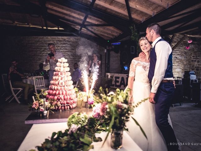 Le mariage de Victor  et Mathilde  à Arlay, Jura 16