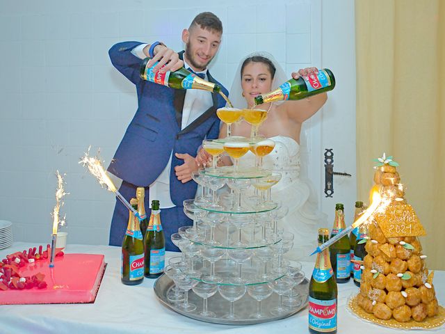 Le mariage de Thomas et Audrey à La Talaudière, Loire 43