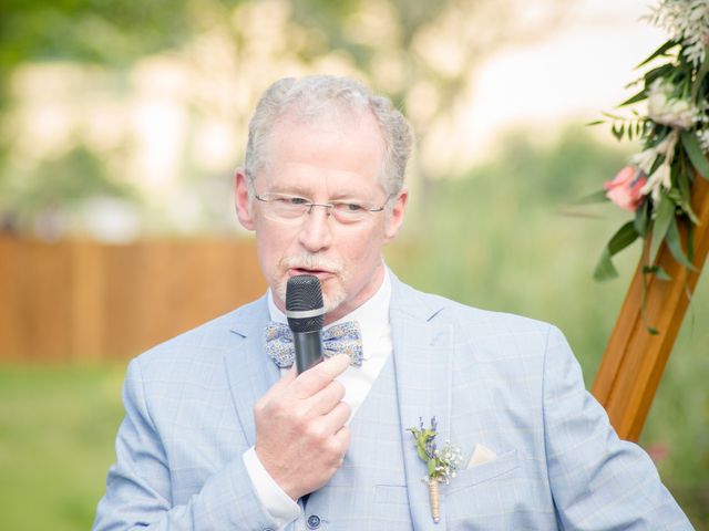 Le mariage de Anthony et Manon à Anneville-Ambourville, Seine-Maritime 40