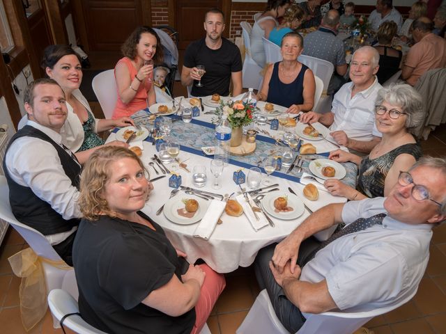 Le mariage de Anthony et Manon à Anneville-Ambourville, Seine-Maritime 52