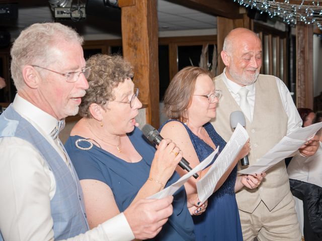 Le mariage de Anthony et Manon à Anneville-Ambourville, Seine-Maritime 54