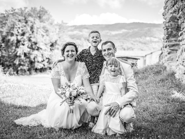 Le mariage de Yann et Laura à Saint-Thomas-en-Royans, Drôme 20