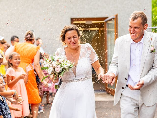 Le mariage de Yann et Laura à Saint-Thomas-en-Royans, Drôme 22