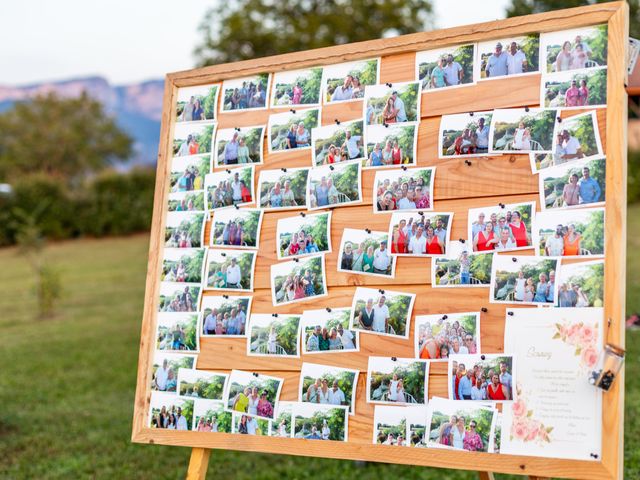 Le mariage de Yann et Laura à Saint-Thomas-en-Royans, Drôme 28