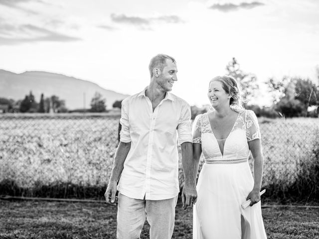 Le mariage de Yann et Laura à Saint-Thomas-en-Royans, Drôme 31