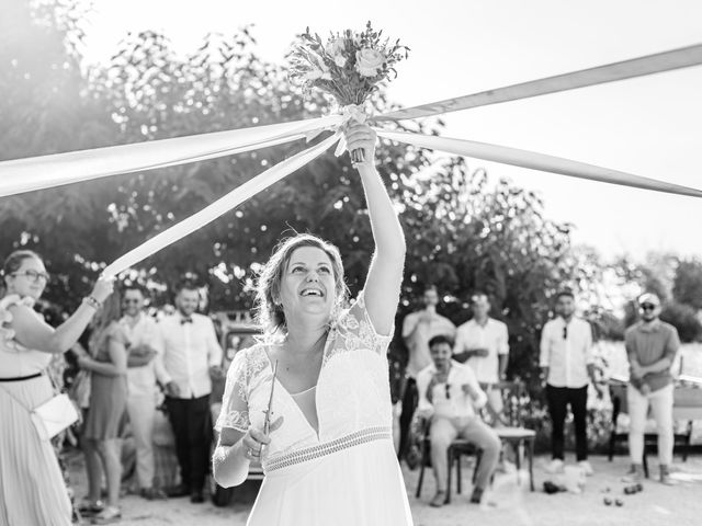 Le mariage de Yann et Laura à Saint-Thomas-en-Royans, Drôme 34