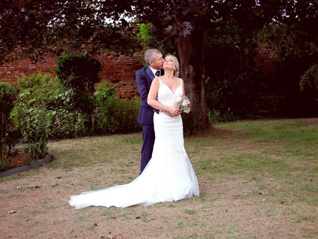 Le mariage de Laurent et Fanny  à Grivesnes, Somme 7