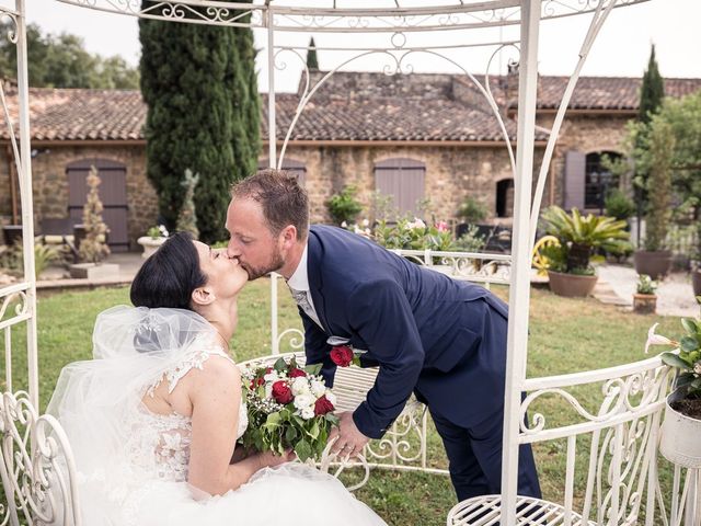 Le mariage de Rémy et Laurie à Solliès-Pont, Var 94