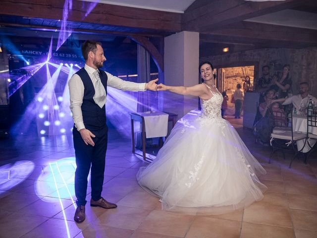 Le mariage de Rémy et Laurie à Solliès-Pont, Var 152