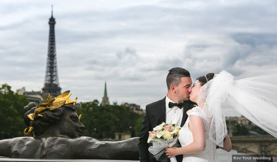 Le mariage de David et Aravnie à Paris, Paris