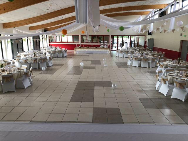 Le mariage de Julien et Mélanie à Granieu, Isère 4