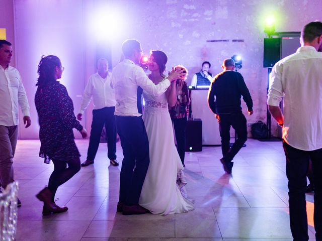 Le mariage de Alexandre et Margot à Lignan-de-Bordeaux, Gironde 39