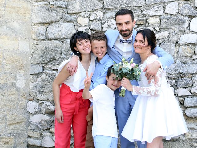 Le mariage de Céline  et Paul à Vedène, Vaucluse 9