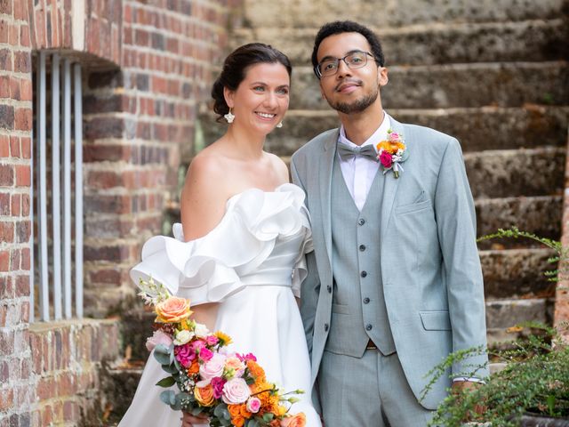 Le mariage de Salim et Lauriane à Coye-la-Forêt, Oise 17