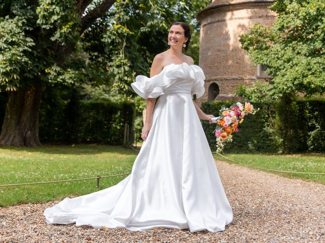 Le mariage de Salim et Lauriane à Coye-la-Forêt, Oise 18
