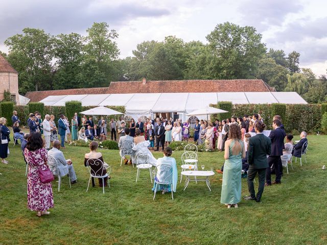 Le mariage de Salim et Lauriane à Coye-la-Forêt, Oise 27