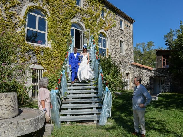 Le mariage de Arnaud et Anaïs à Lussas, Ardèche 10