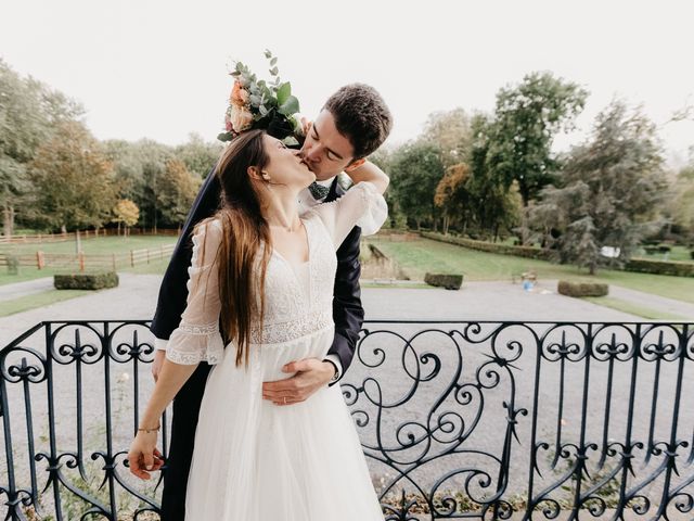 Le mariage de Adrien et Alice à Cassel, Nord 1