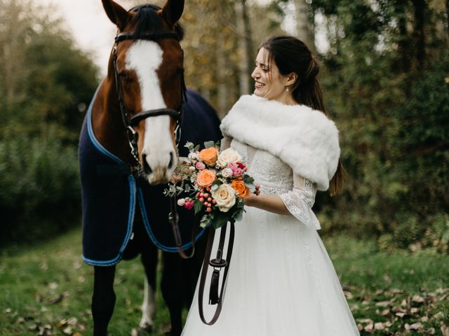 Le mariage de Adrien et Alice à Cassel, Nord 11