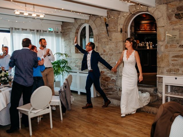 Le mariage de Sebastien et Laetitia à Plonéour-Lanvern, Finistère 62