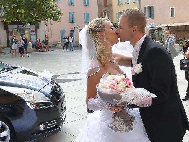 Le mariage de Renaud et Justine à Saint-Maximin-la-Sainte-Baume, Var 19